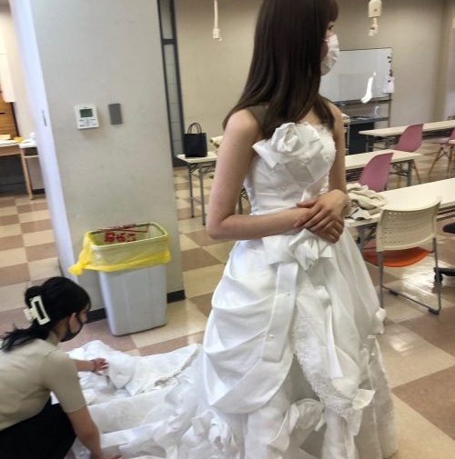 ブライダルヘアメイクショー準備中①